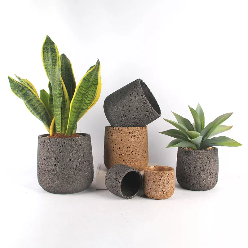 Classic Stoneware Planter Potter Classic Stoneware Planter Potter