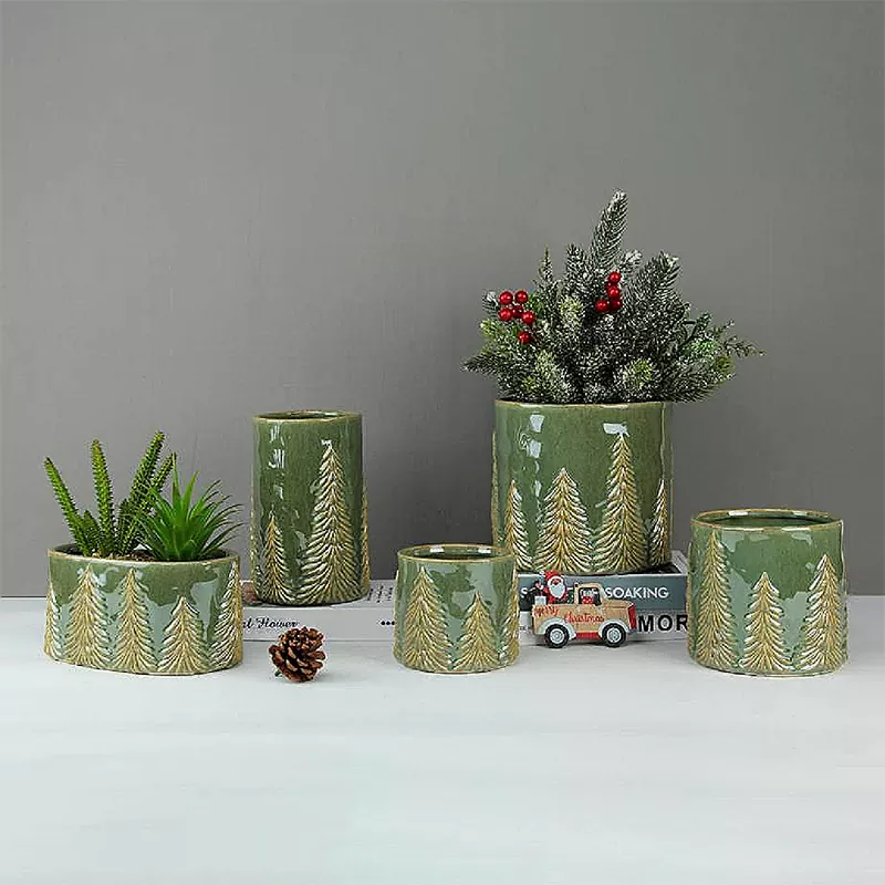 Impressum Nativitatis Pine Vase