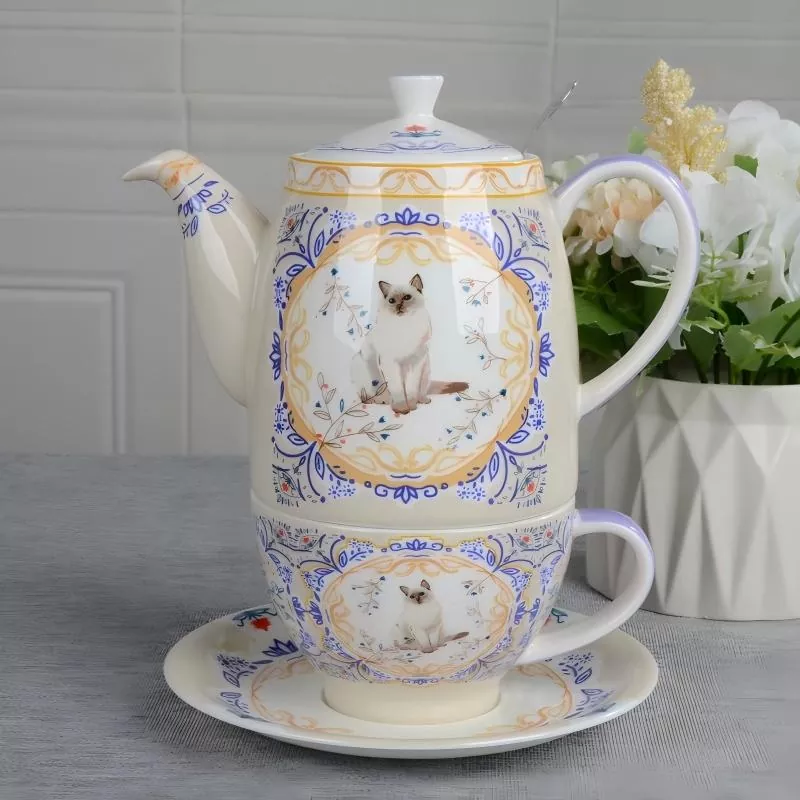 CANTATUS Porcelain Cup Set in Teapot