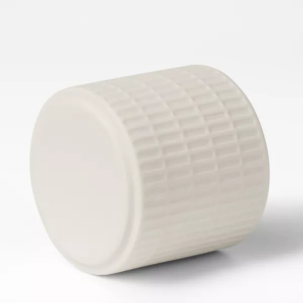 Lactea Alba Grid-patterned Ceramic Candle Habitum